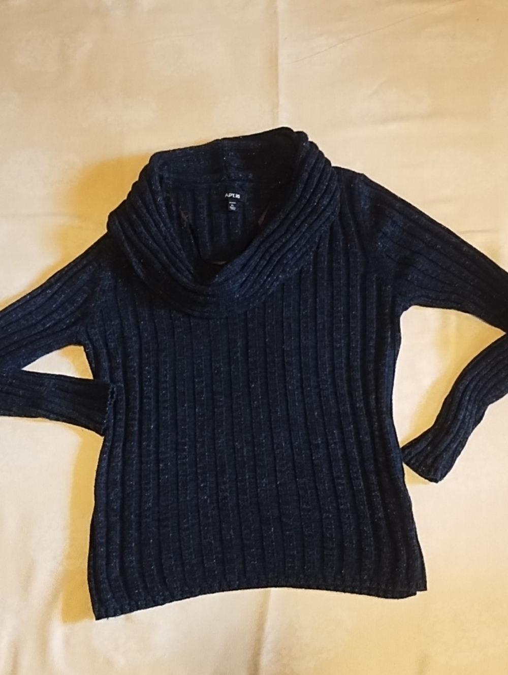 Apt. 9 Women's Black Ribbed Cowl Neck Sweater VGC PL Size Stretchy And Glitter.